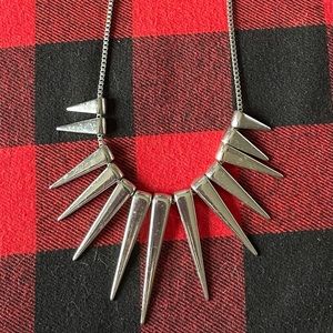 Spike silver necklace